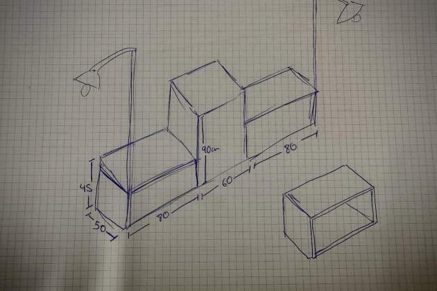 Los primeros croquis que hizo Peyu sobre la escenografía de 'Hamlet' / Instagram