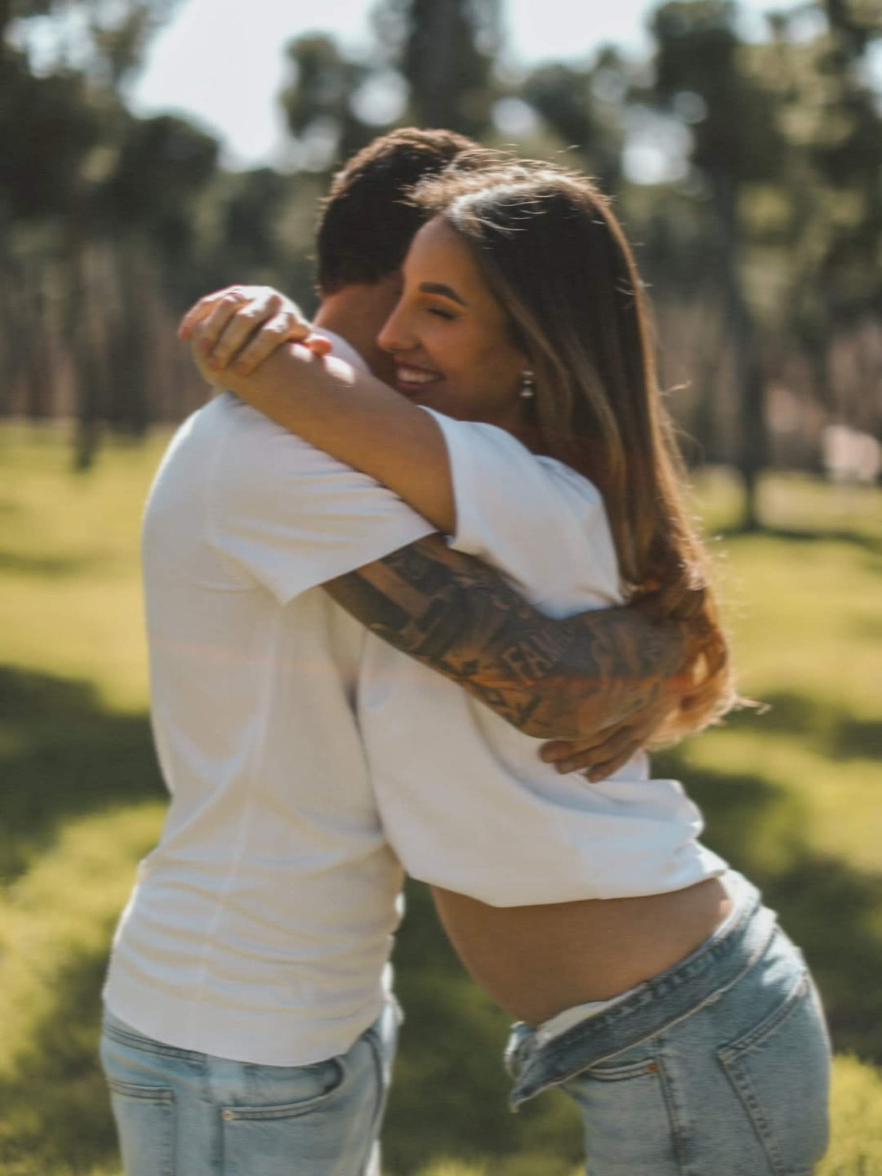 Luna Serrat, neta de Joan Manuel Serrat, toca la fibra: així es va assabentar del seu embaràs, vídeo inèdit