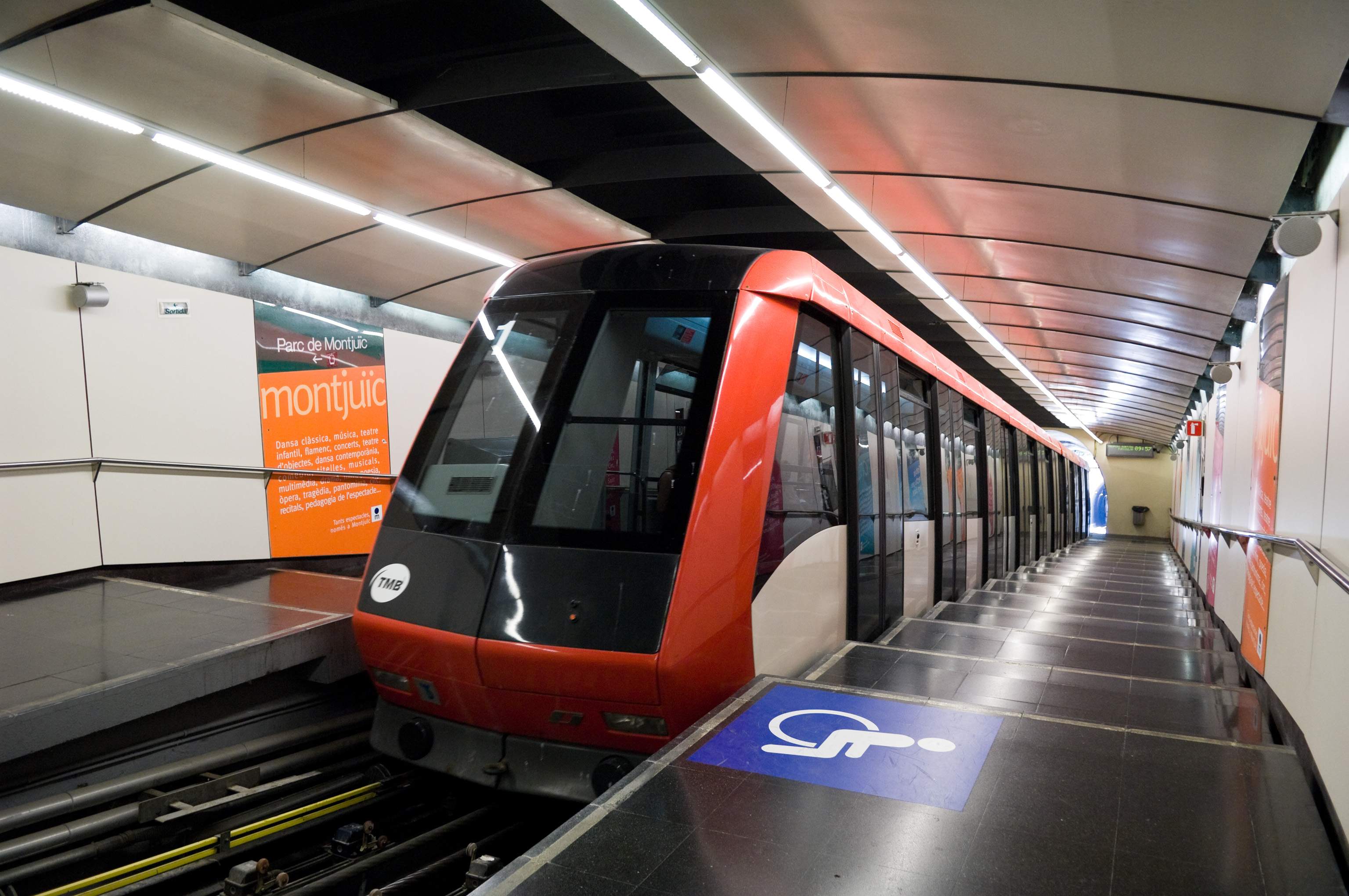 El funicular de Montjuïc retoma el servicio después de más de cinco meses cerrado