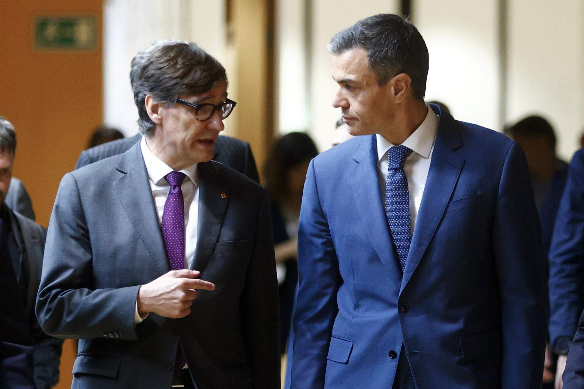 Del Papa al Tour de Francia: el Govern Illa saca pecho de la "recuperada" proyección de Catalunya