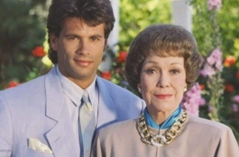 Lorenzo Lamas i la seva àvia  a la ficció, XXSS