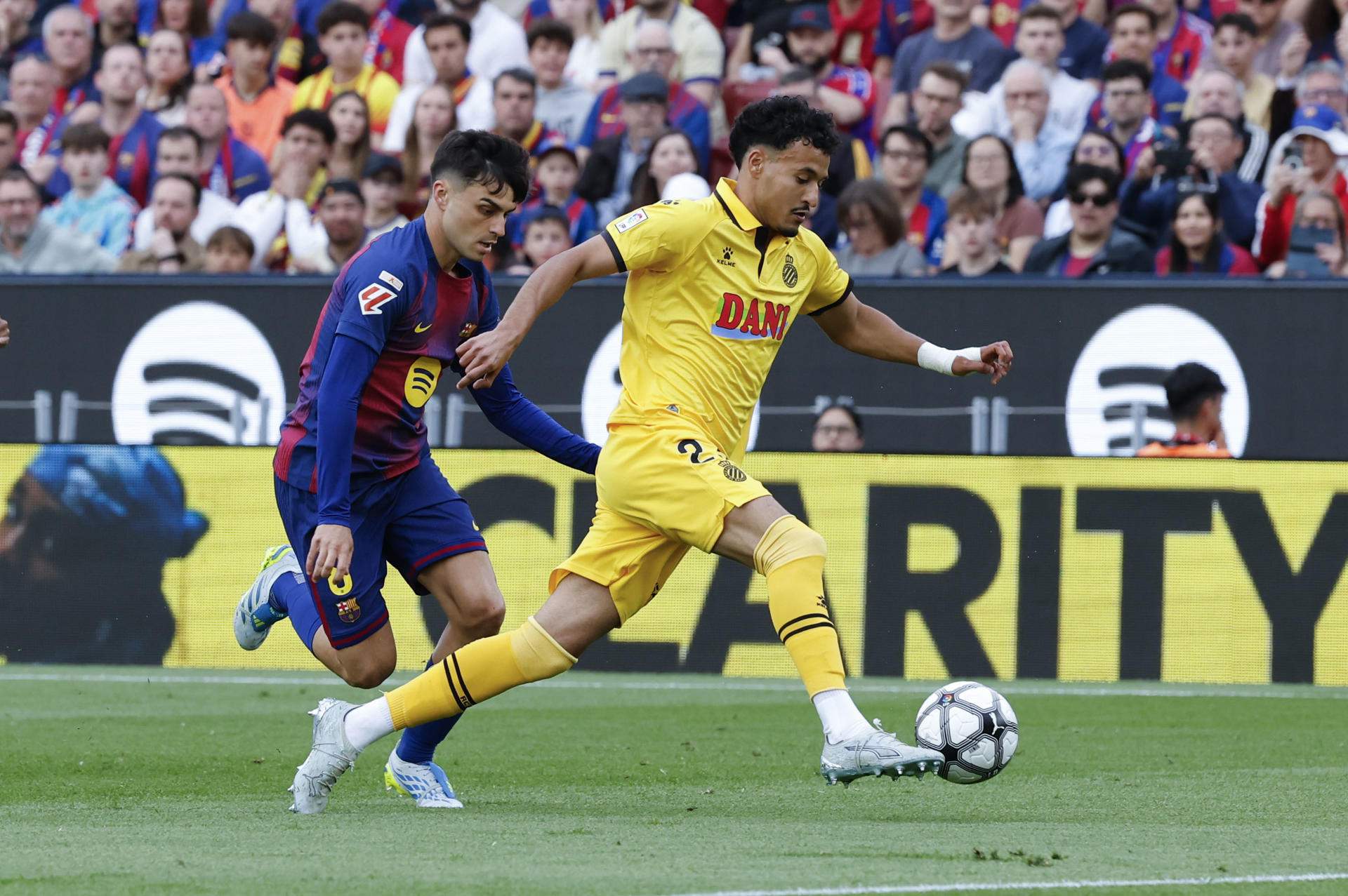 Pedri ha empezado a preocupar en el Barça que abre dos vías en el mercado