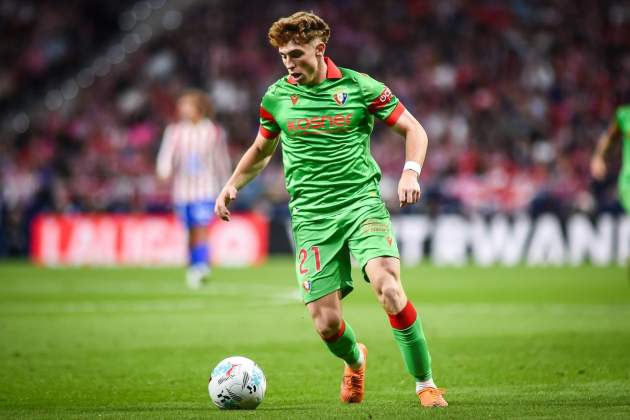 EuropaPress 7206562 october 18 2025 madrid spain spain victor munoz of ca osasuna during the