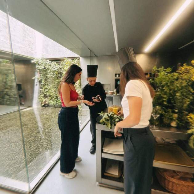 Aitana Bonmatí visita el restaurant Les Cols / Instagram