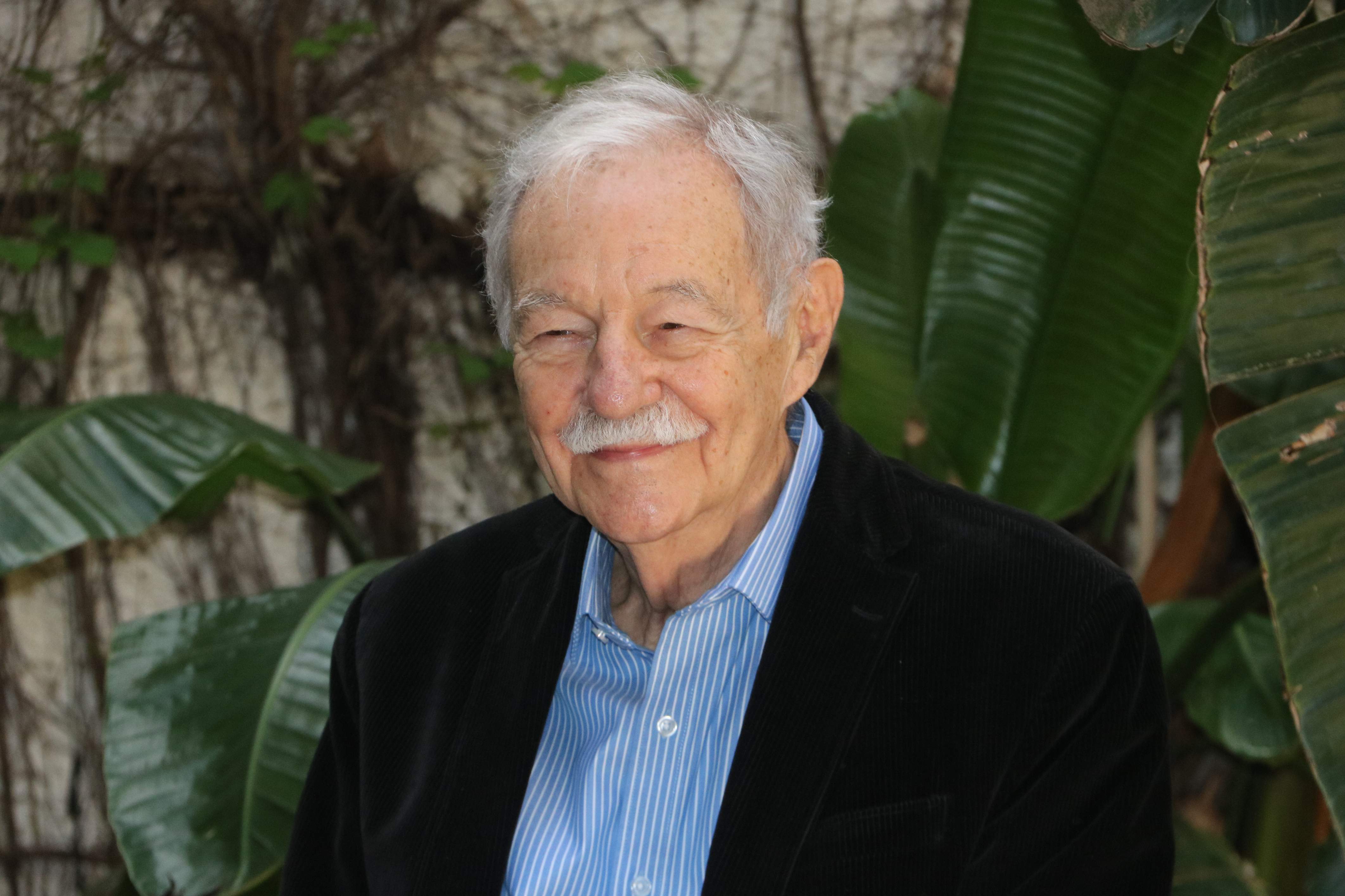 e1028b77 b665 4217 9d52 ce6c9931bace