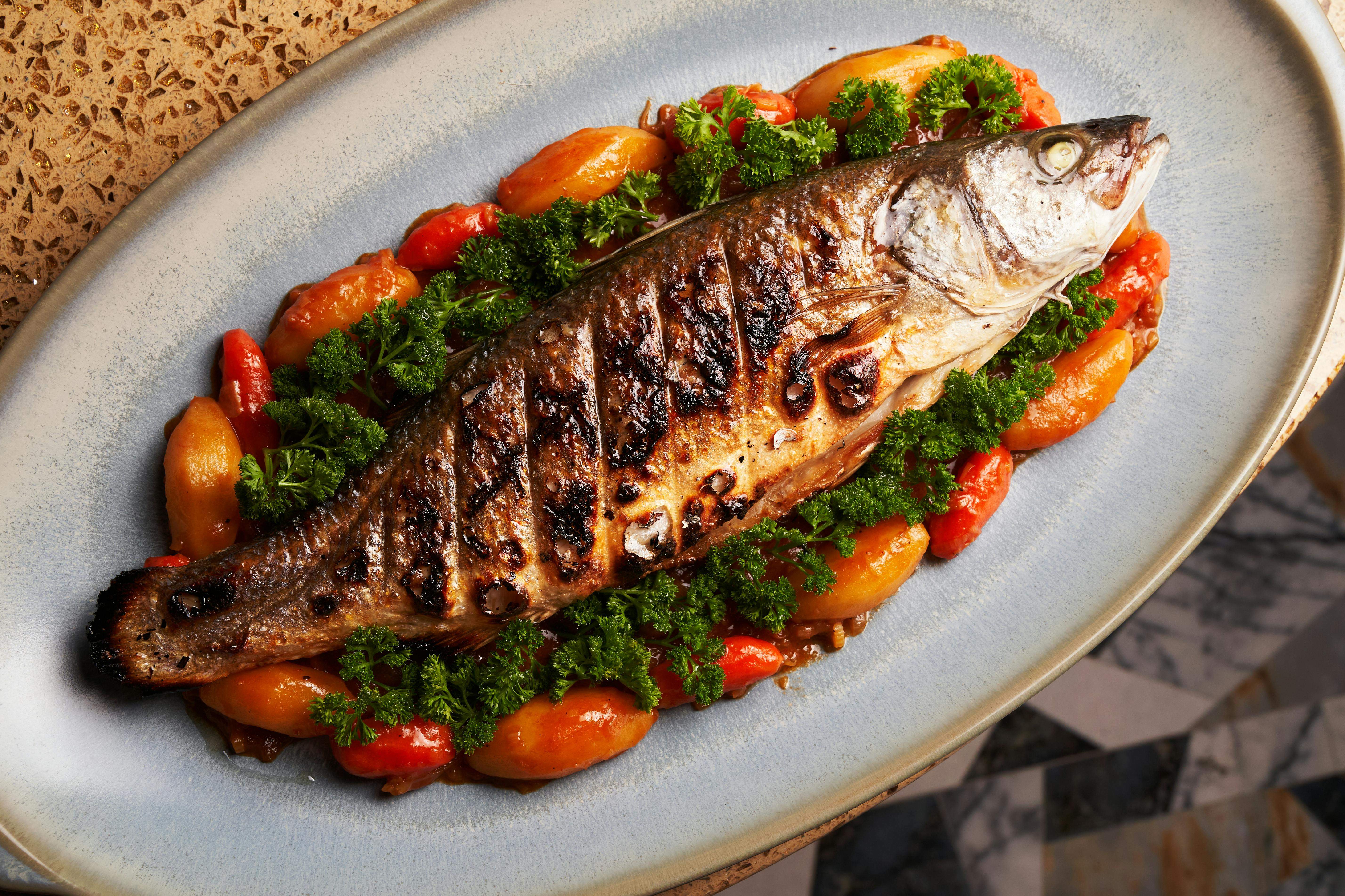 Los chefs recomiendan que, si vas a pedir pescado en un restaurante, mejor no lo hagas un lunes