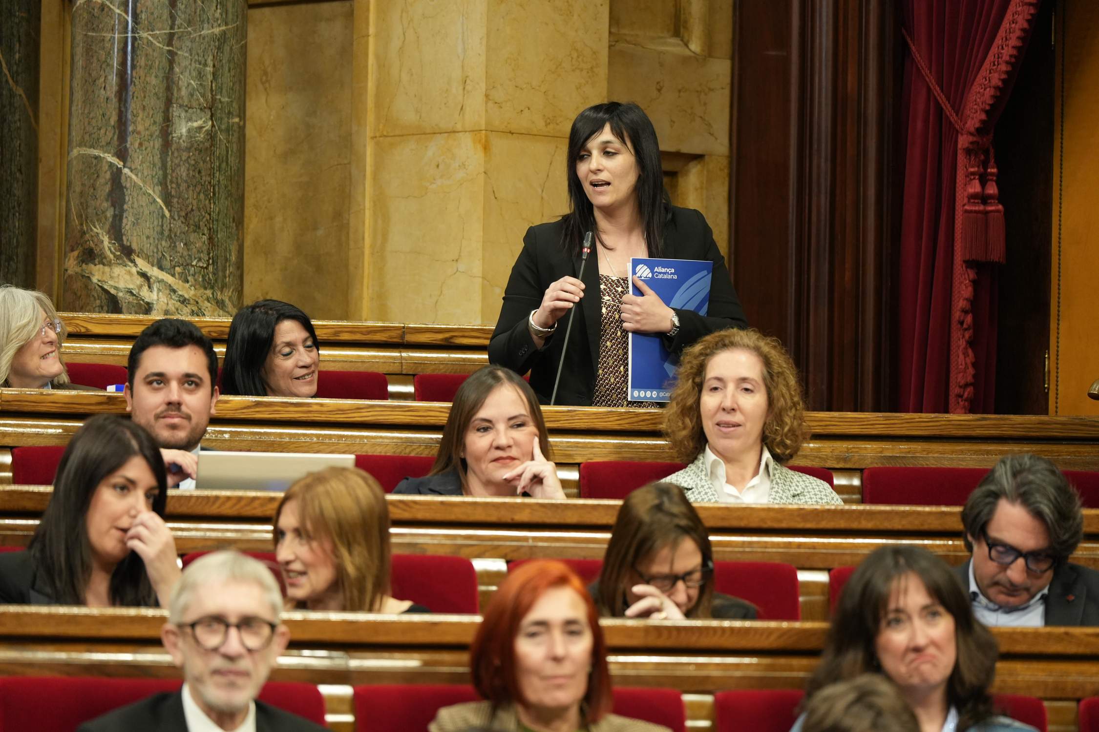 Illa topa al Parlament amb la crisi de Ripoll: Orriols li agraeix el vot i "haver desarticulat" el PSC