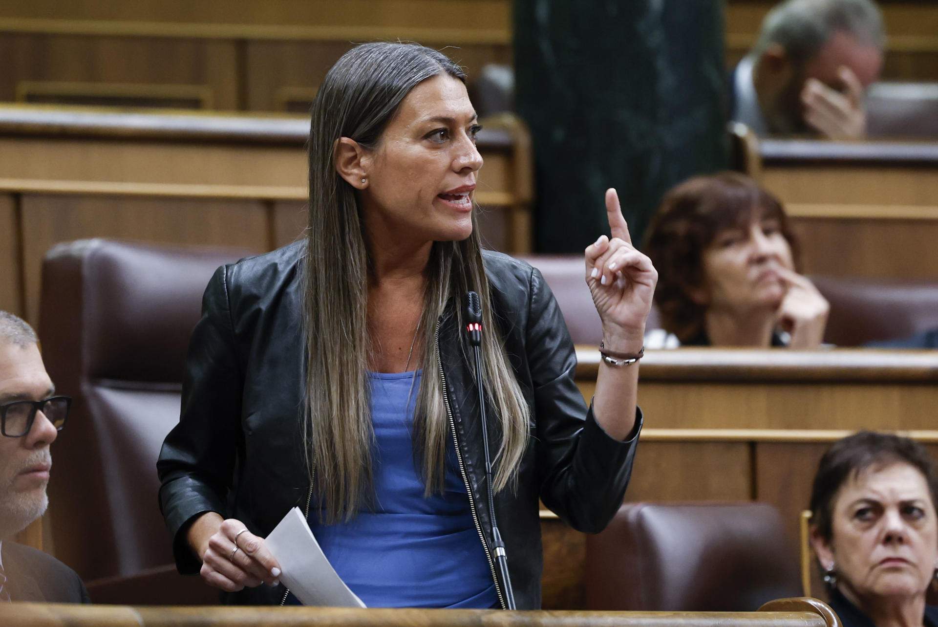 Nogueras denuncia davant Bolaños el cas Jair Domínguez: “La llibertat d’expressió és exclusiva dels espanyols”