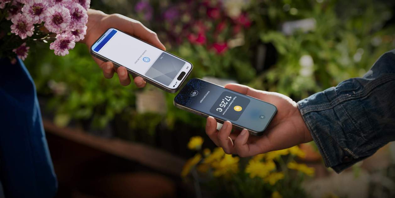 Cómo usar una app de cartera diferente a Apple Pay en el iPhone que se active con el botón lateral