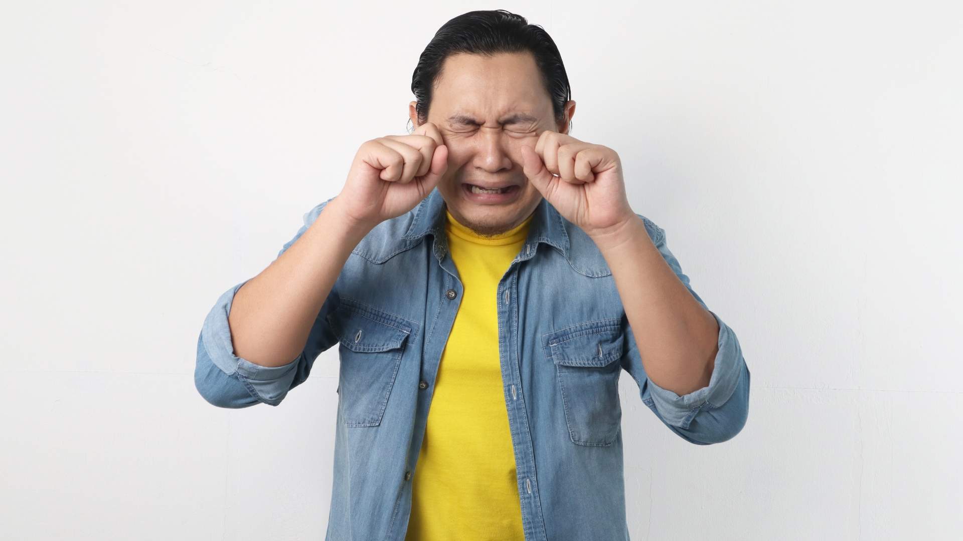 Ara és l'hora de plorar a la premsa espanyola (en un nou dia marcat per la guerra)