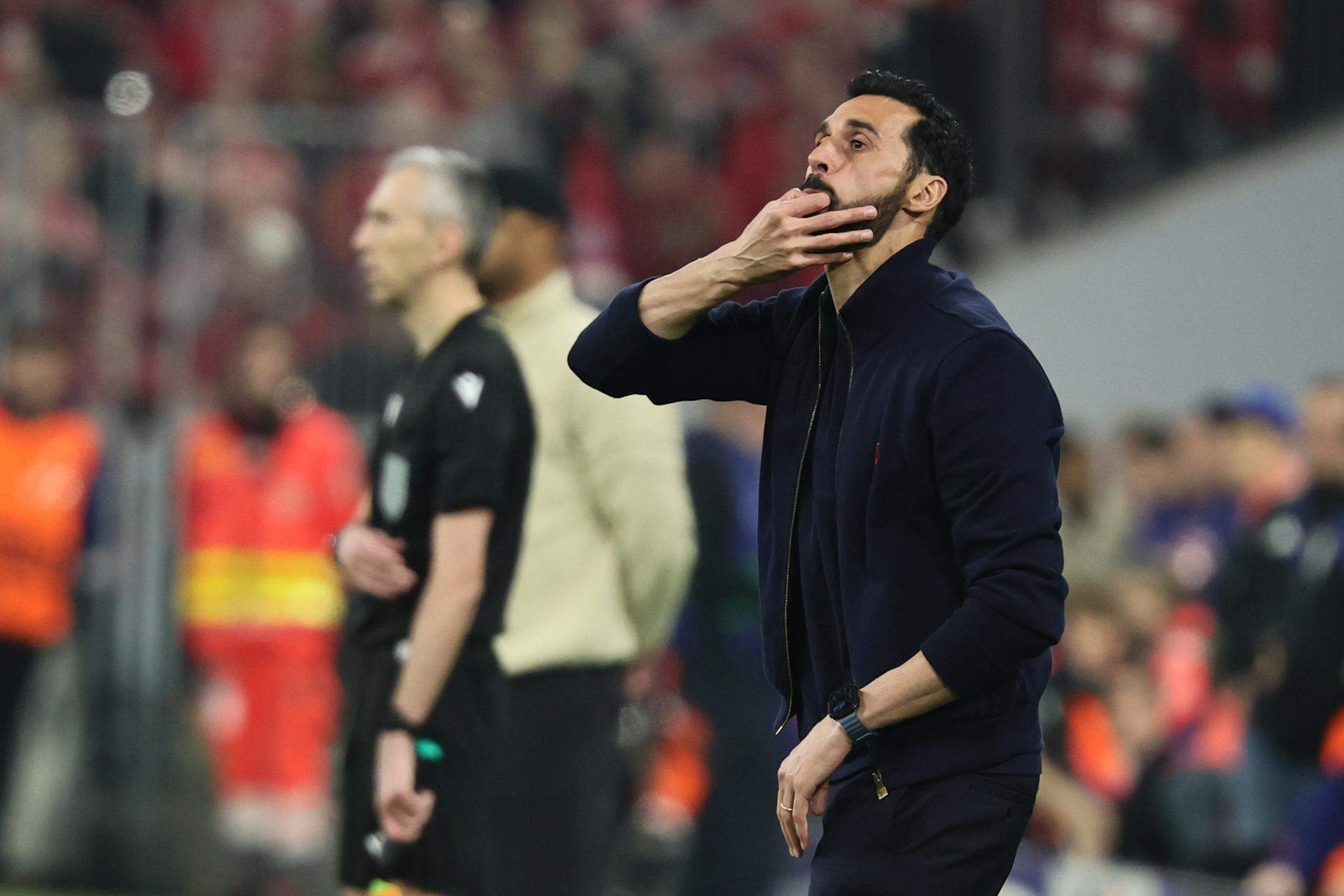 Arbeloa culpa l’àrbitre per l’eliminació del Reial Madrid: “S’ha carregat el partit i l’eliminatòria”