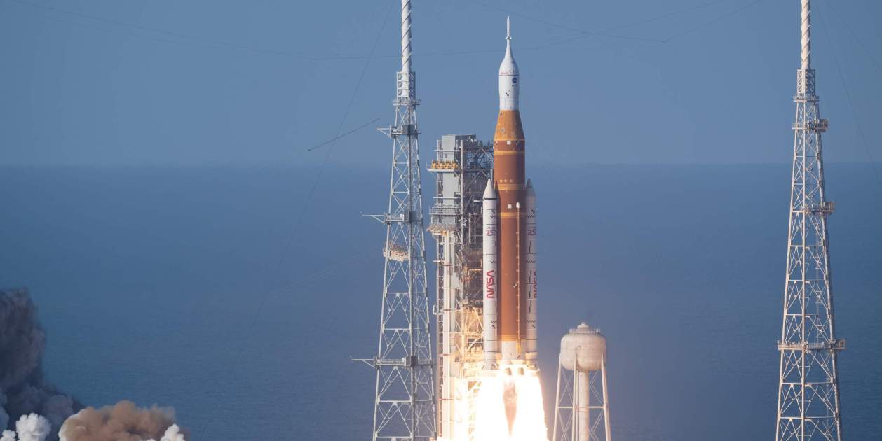 Houston, tenemos un problema: Outlook dejó sin correo a los astronautas de Artemis II