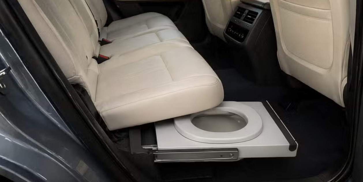 ¿Quién quiere conducción autónoma en un coche teniendo un retrete extraíble en el asiento?