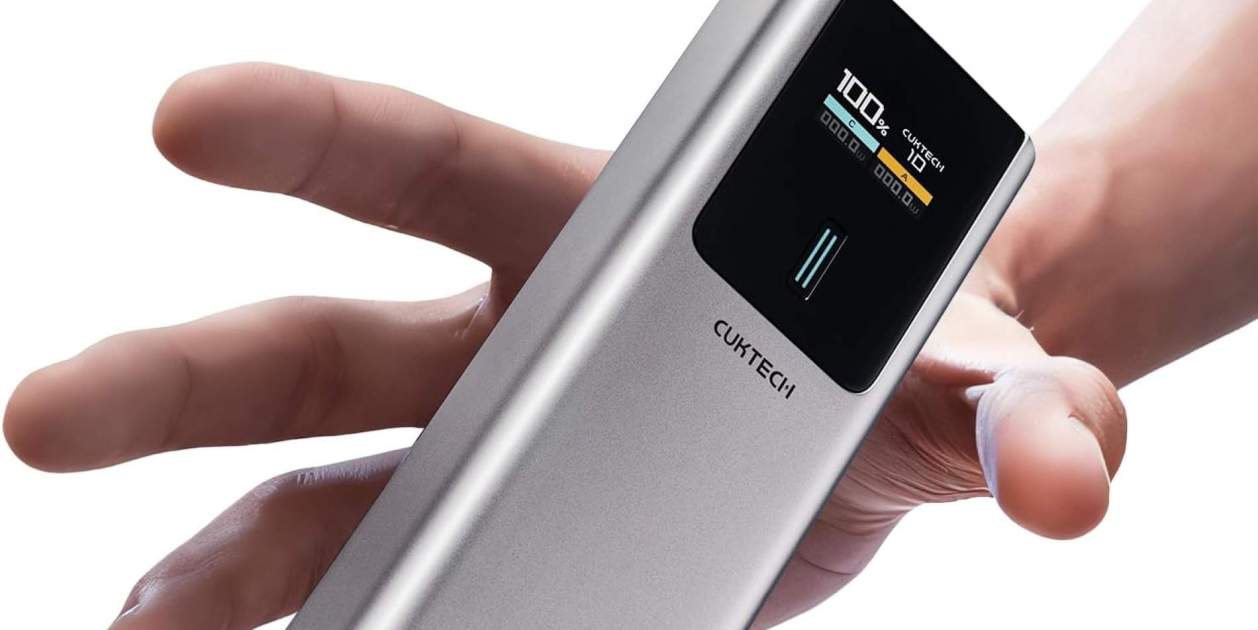 Esta es la batería portátil de Amazon que tus padres querrían que tengas cada vez que sales de casa