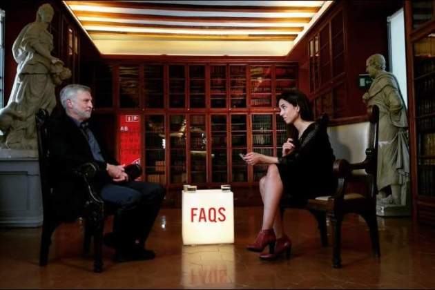 Laura Rosel, presentadora del 'FAQS   Preguntes freqüents'   Instagram