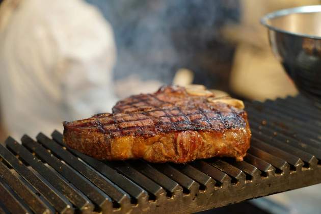 El secret d'una carn sucosa i tendra. Foto: Pexels