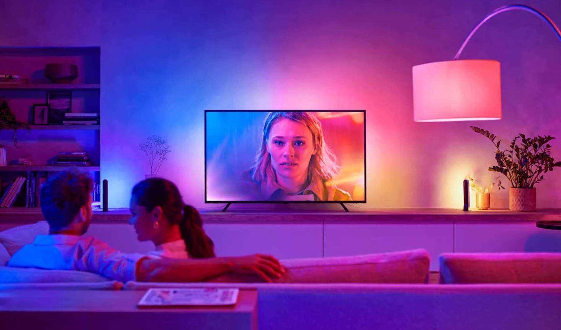 Estas bombillas inteligentes de colores son la solución perfecta para tu hogar y están de oferta