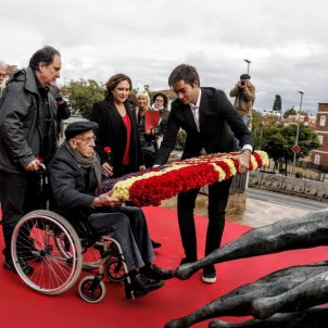 colau homenatge brigadistes AJ BCN colau homenatge brigadistes AJ BCN