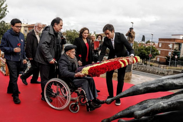 colad homenaje brigadistas AJ BCN