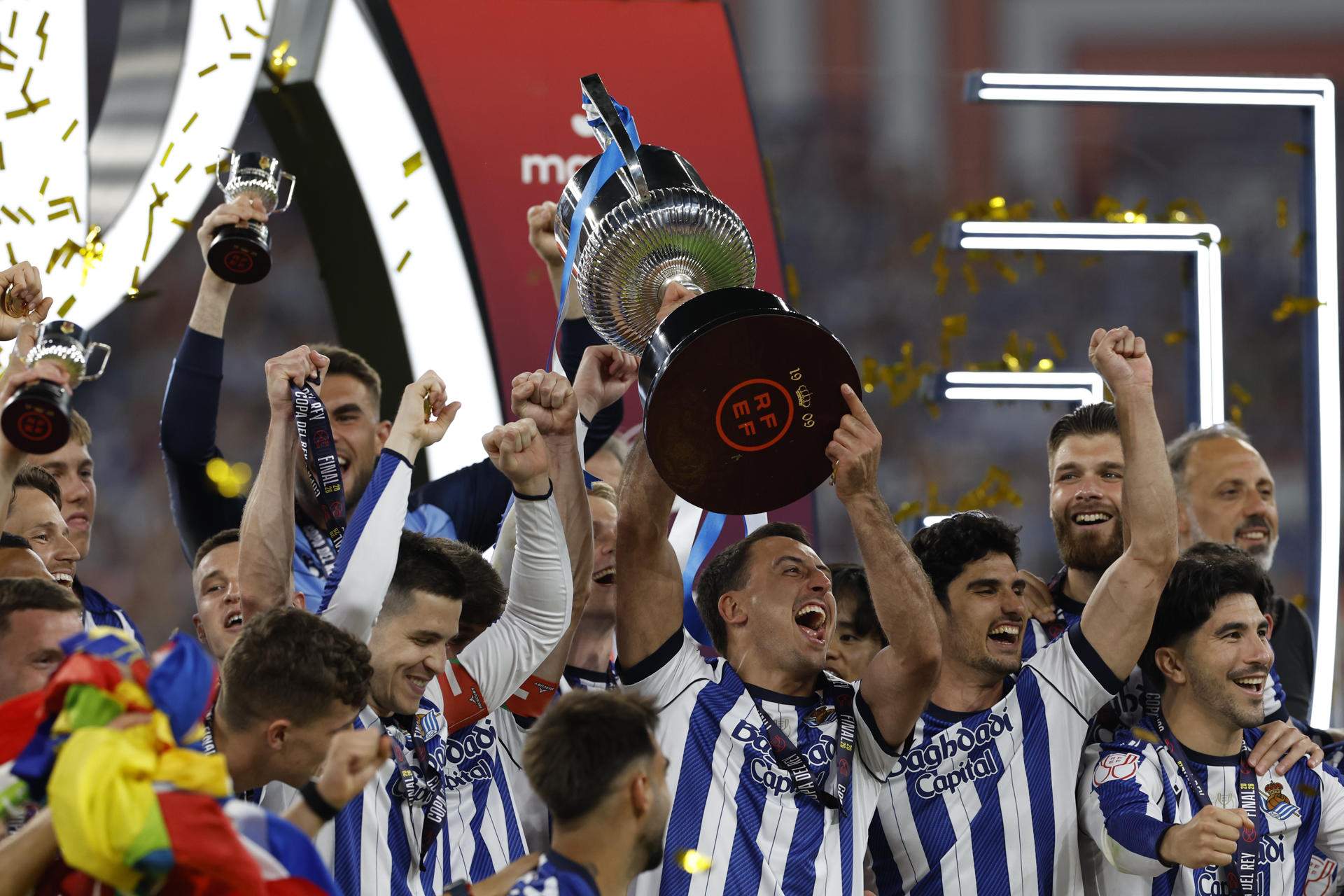 La Real Sociedad tumba al Atlético en los penaltis y levanta la cuarta Copa del Rey de su historia