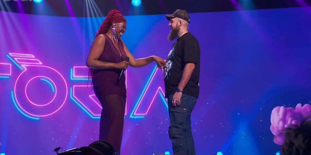 El novio de Monique entra al plató / 3Cat