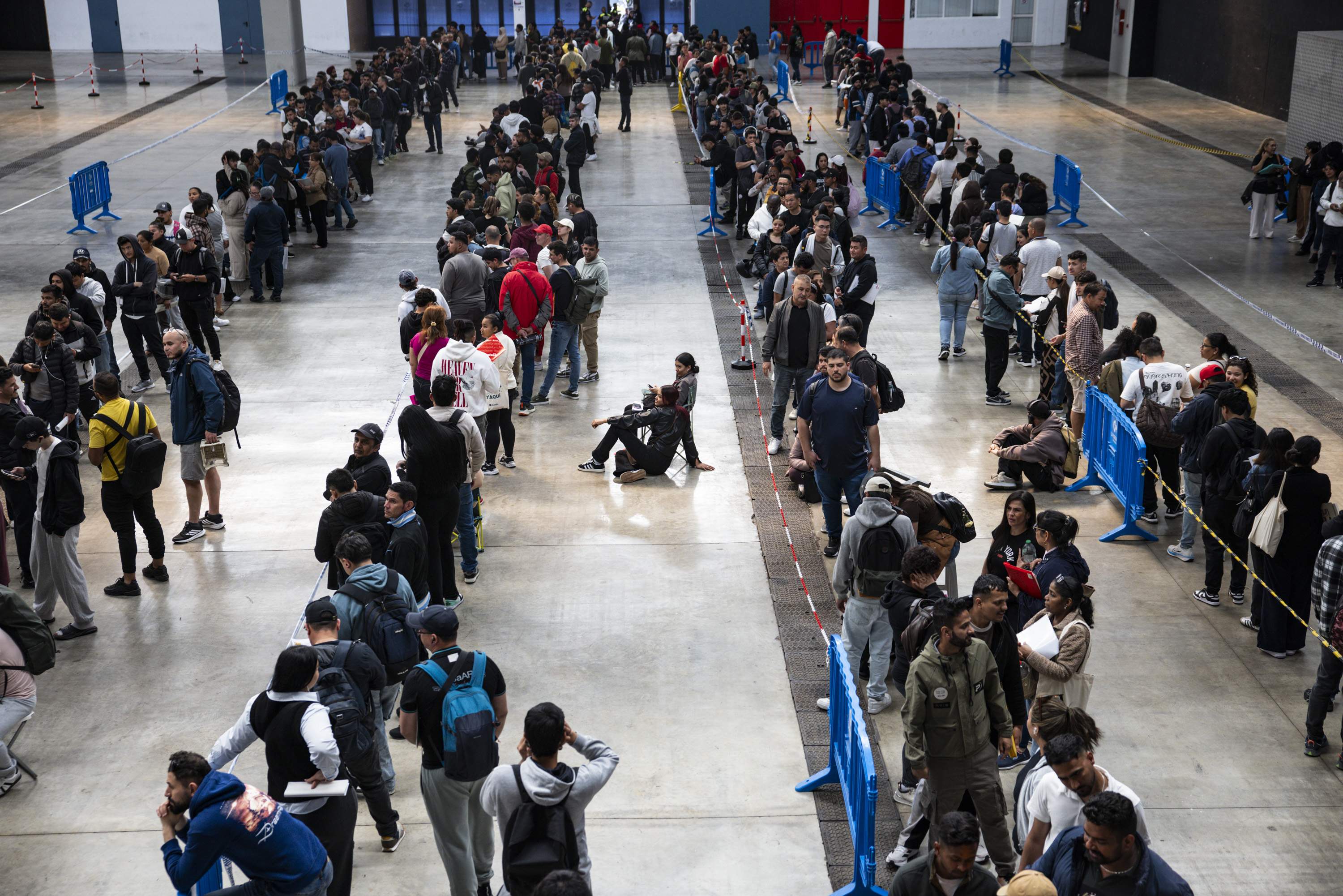 La Comissió Europea obre expedient a Espanya per la regularització de migrants arran d'una queixa de Junts