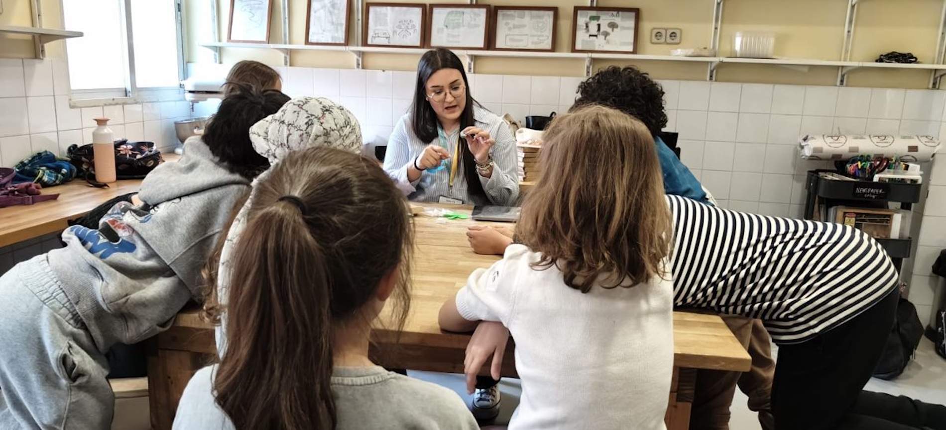 La educación tecnológica sin pantallas gana protagonismo en Madrid