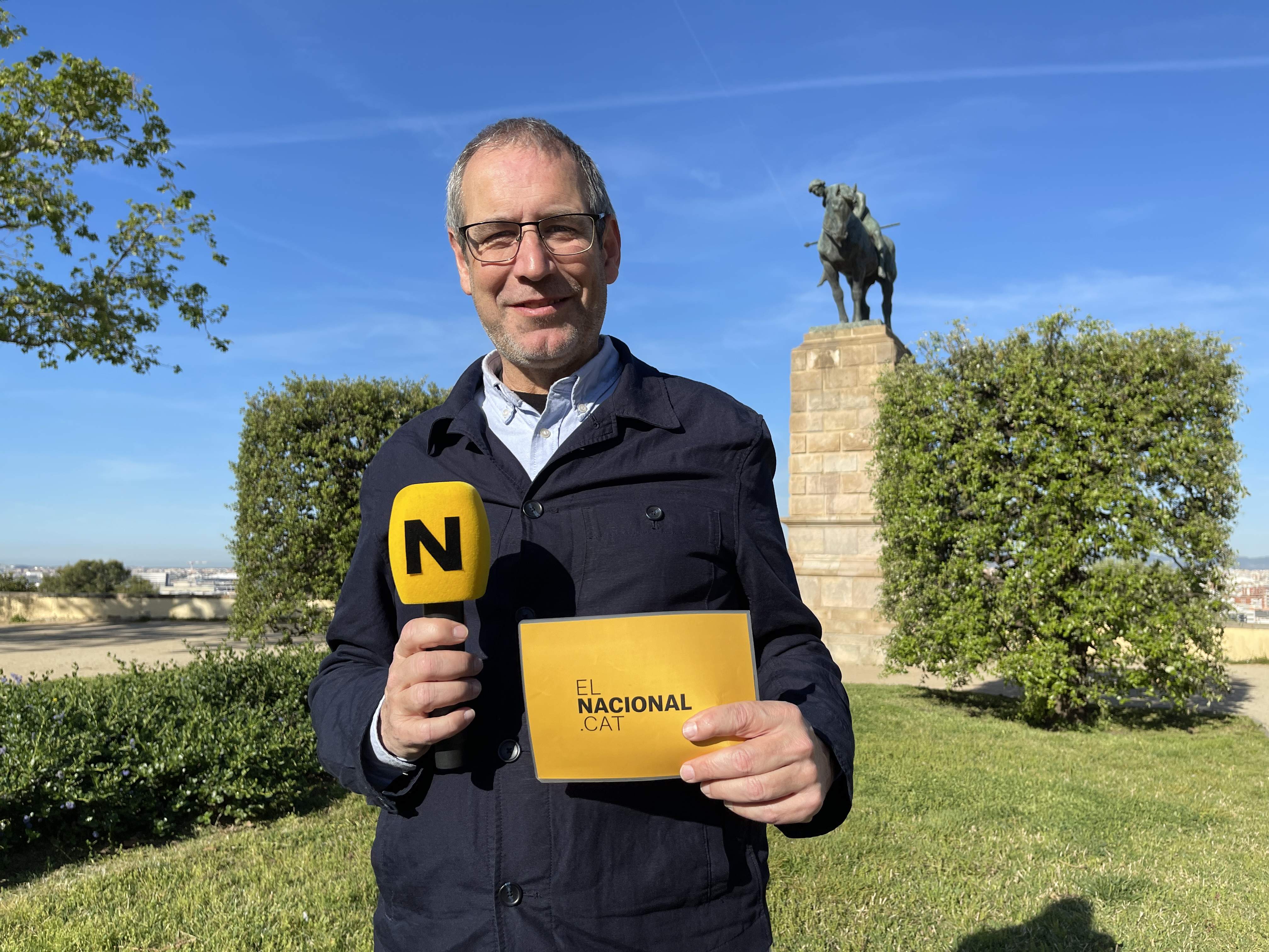 El Sant Jordi más inusual se encuentra en Montjuïc, muy apartado de la imagen tradicional