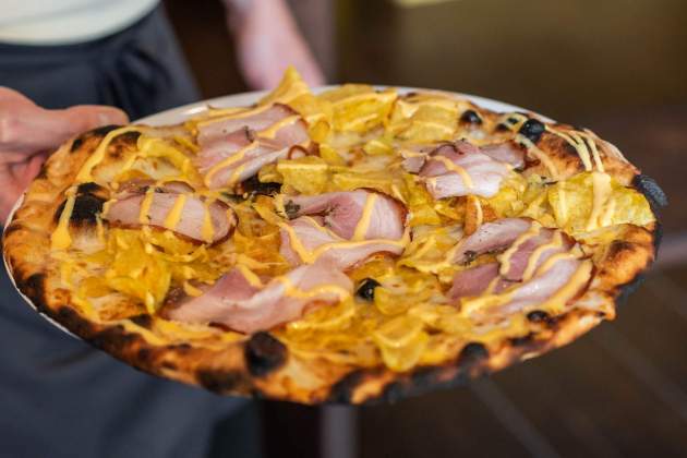 La pizza Porchetta del nou Romo. / Foto: Marta Garreta