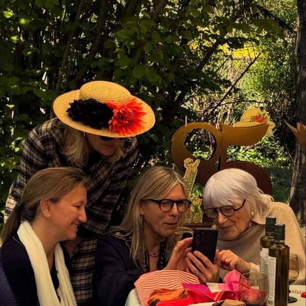 Fotos de la celebración de cumpleaños de Pilarín Bayés / Instagram