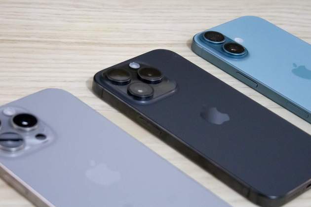 Diferentes iPhone que varían en tamaño