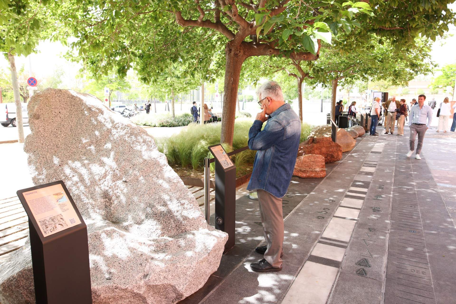 Barcelona estrena un museu al carrer, el nou Jardí Geològic