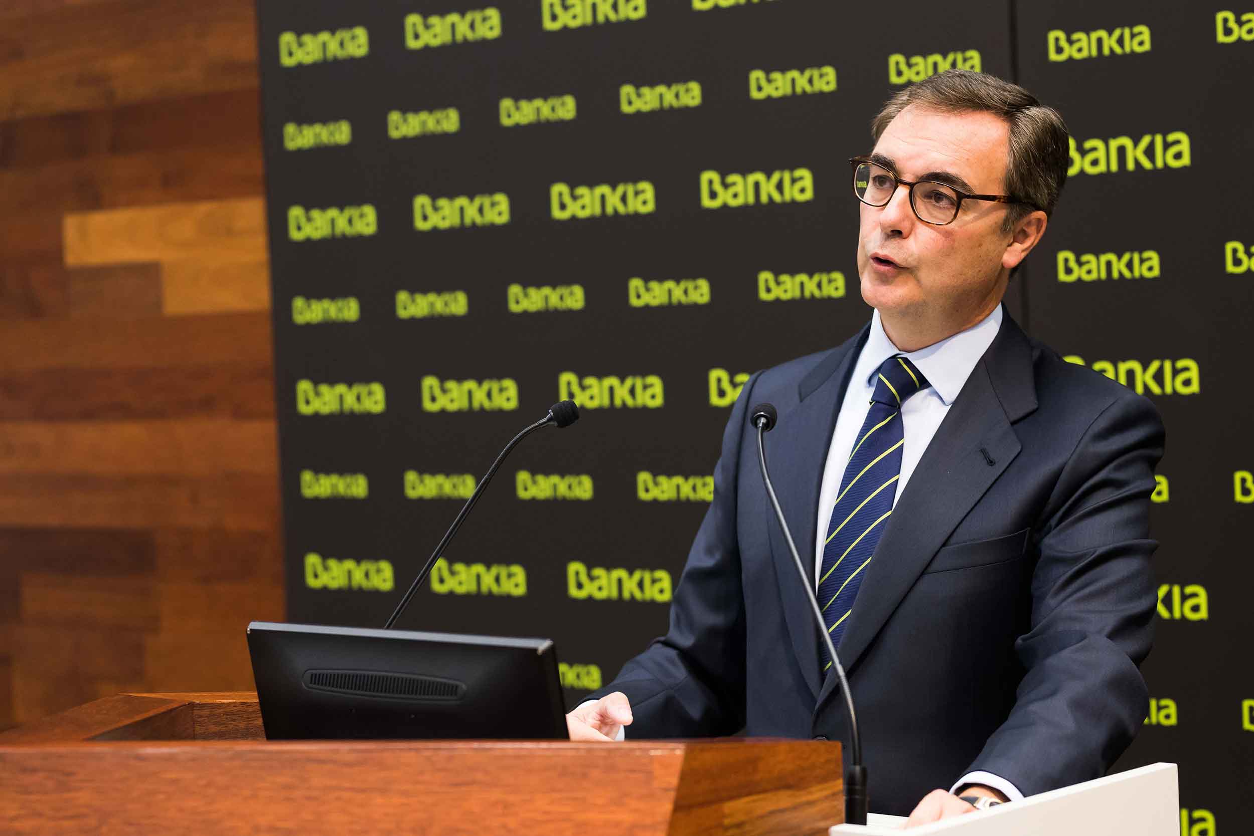 Bankia gana 744 millones hasta septiembre, el 0,6% más