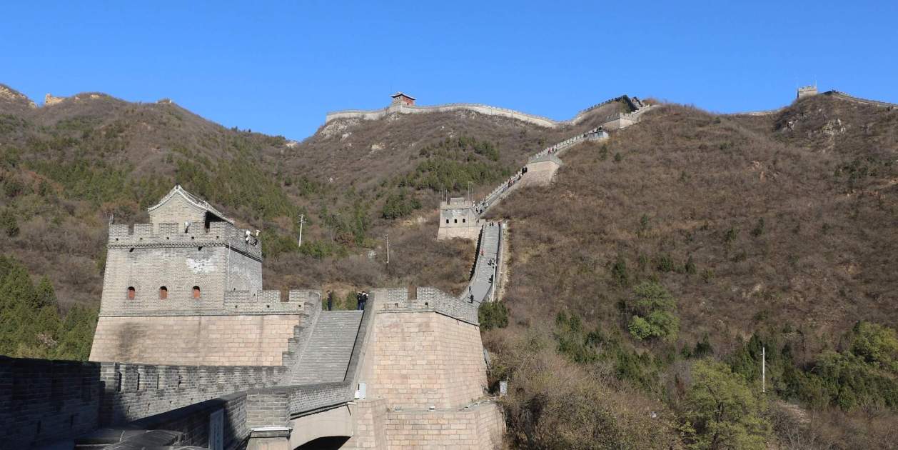 Pekín busca que sus sistemas puedan distinguir en tiempo real entre drones de ataque, interferencias y señuelo