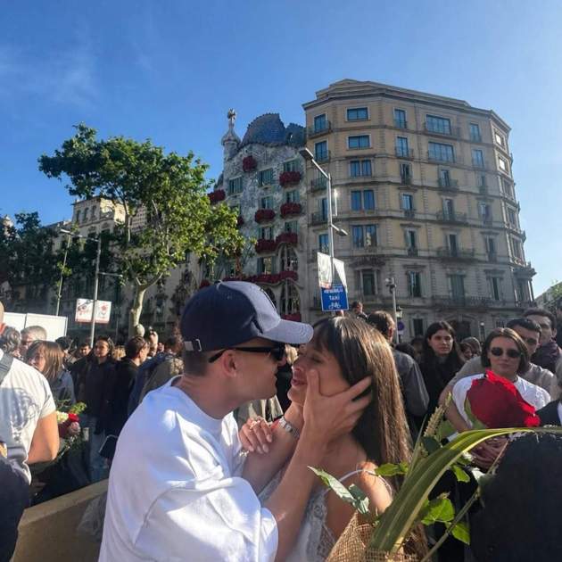 Marc Casadó con su novia por Sant Jordi / Instagram