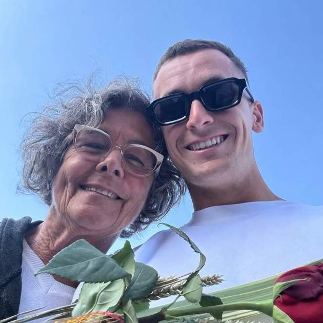 Marc Casadó con su abuela / Instagram