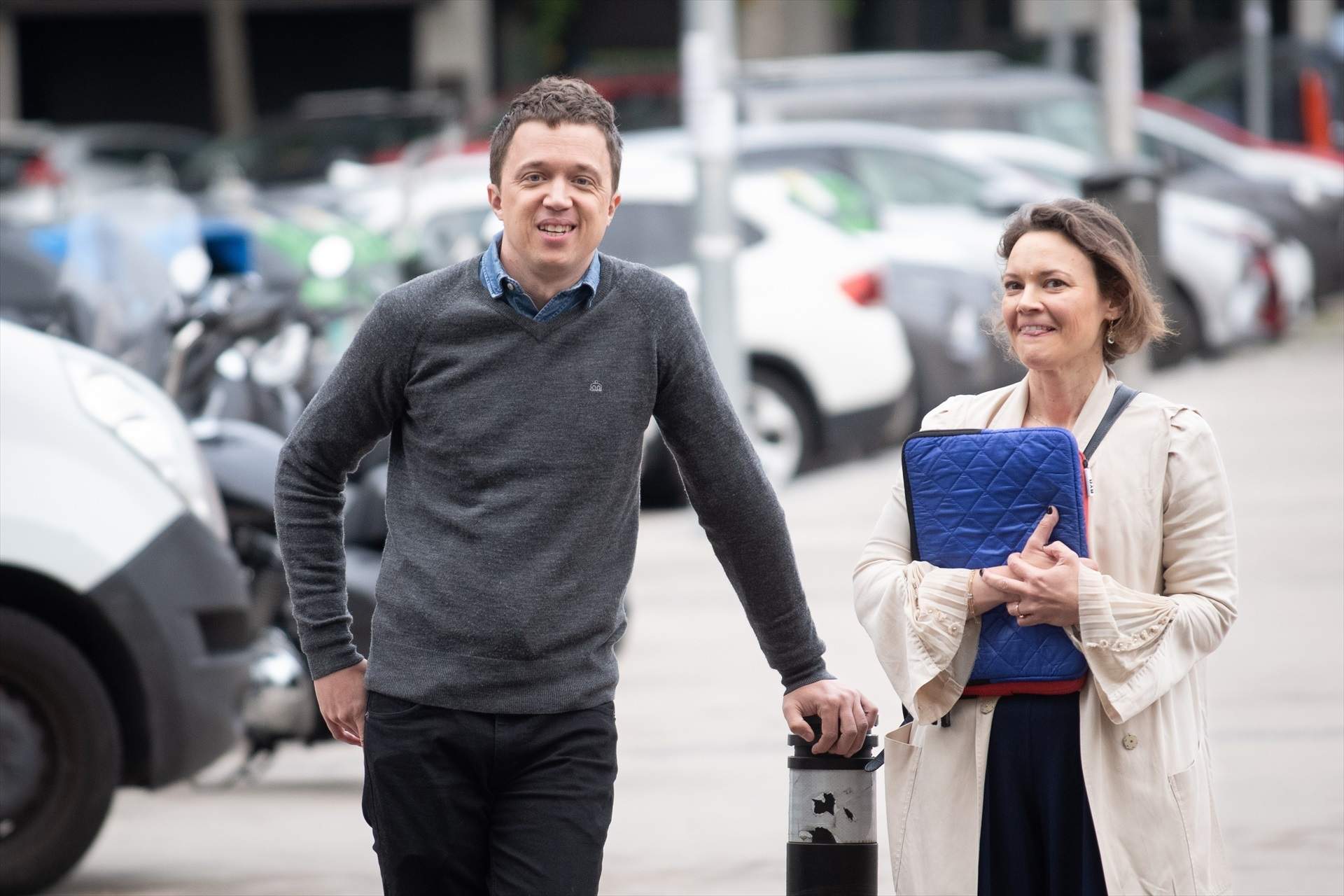 Mouliaá torna a plantar al jutge i Errejón espera que la justícia la faci “respondre per tantes mentides”