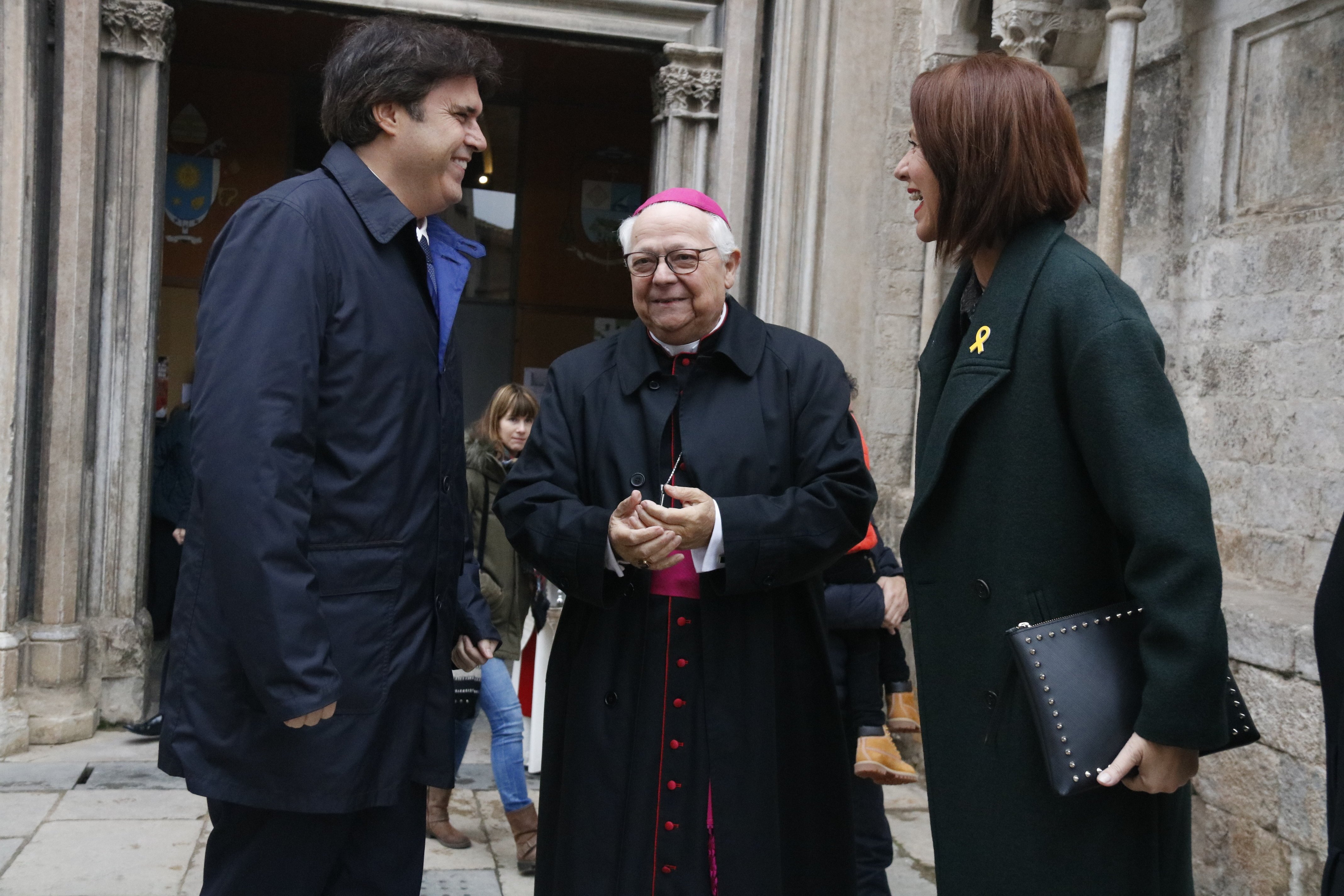 El obispo de Girona recuerda a los presos políticos y los exiliados por Sant Narcís