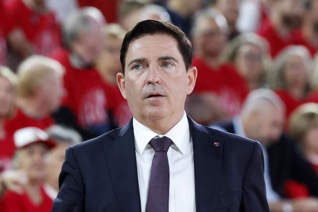 Xavi Pascual, durant un partit del Barça / Foto: EFE Xavi Pascual, durant un partit del Barça / Foto: EFE