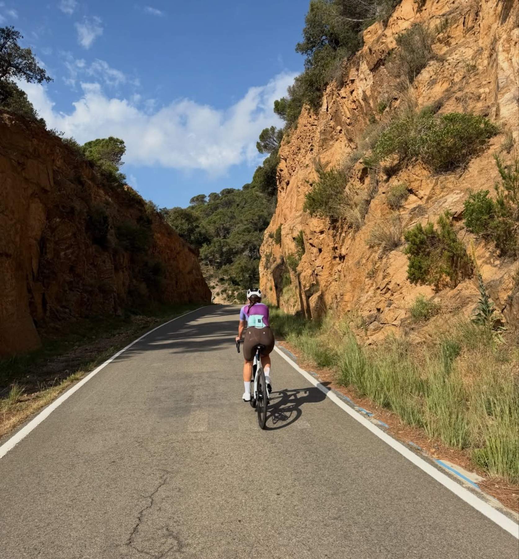 Presentadora de TV3 enamora amb la seva parella a Girona per Sant Jordi: cita en el restaurant més famós