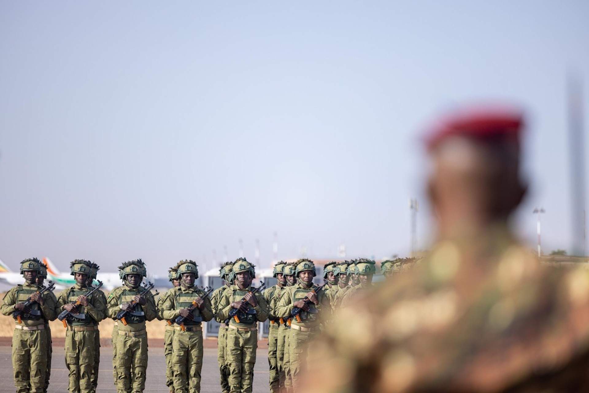 Què passa a Mali: gihadistes i tuaregs desafien la junta militar amb una ofensiva coordinada