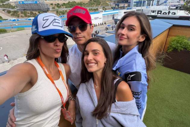 La familia Pombo con las parejas de los hermanos Márquez Instagram
