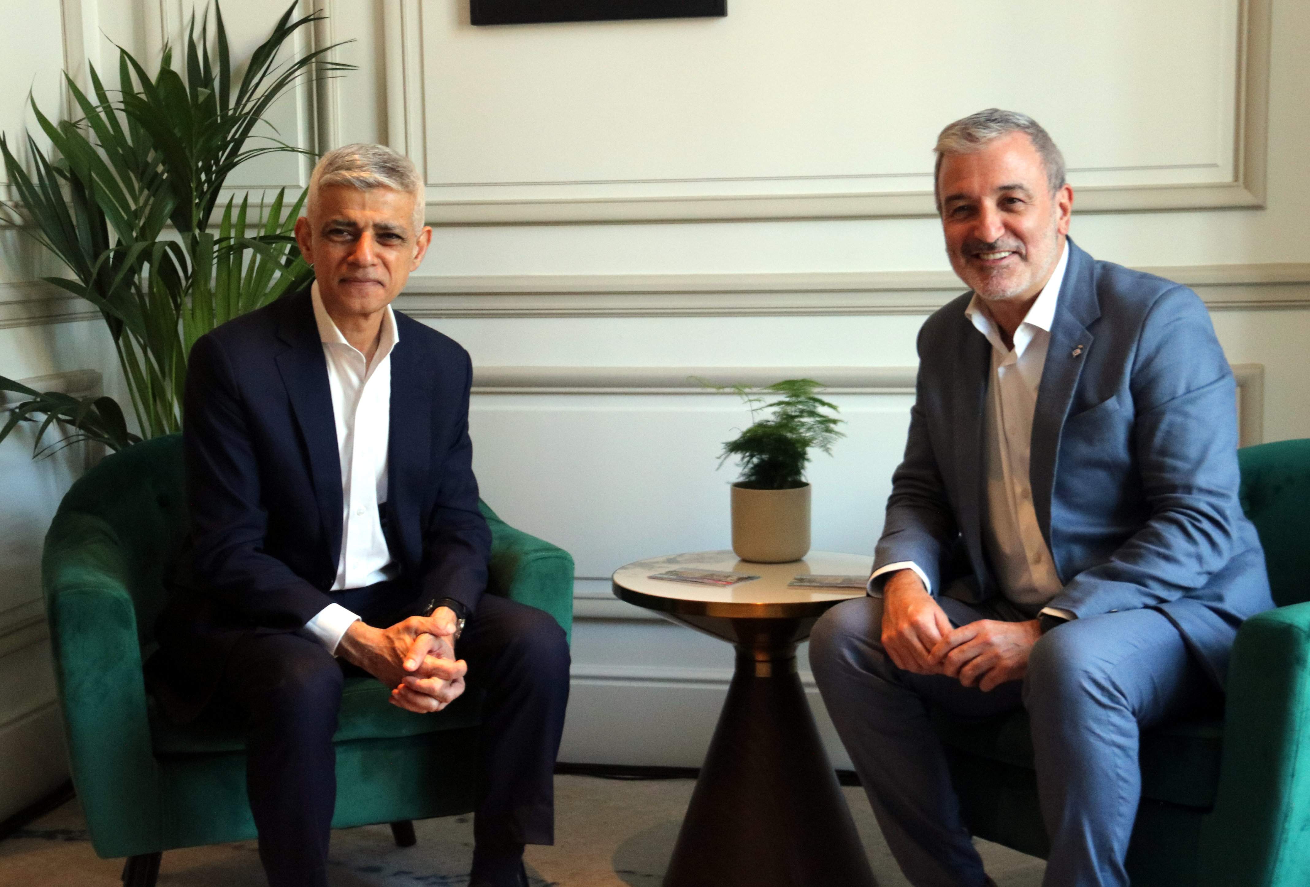 Collboni i Sadiq Khan fan confluir a Madrid la Rambla i Oxford Street