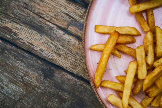 Patates fregides. Foto: Pexels Patates fregides. Foto: Pexels