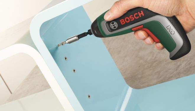 Este maletín Bosch con 25 herramientas cuesta menos que una cena y es lo más práctico que he tenido