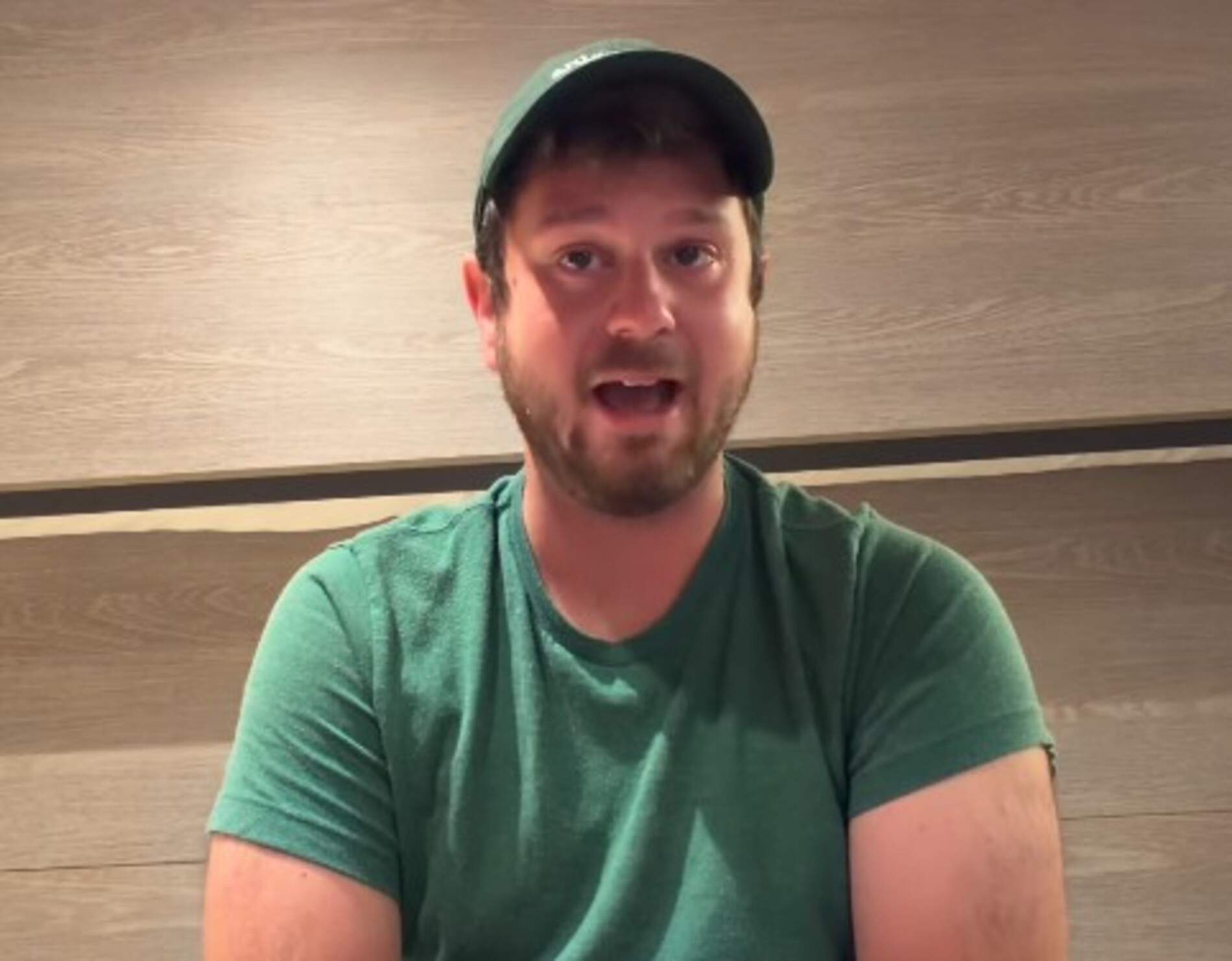 L'angoixant testimoni d'un influencer a bord del creuer afectat pel brot d'hantavirus: "Tot és molt incert"