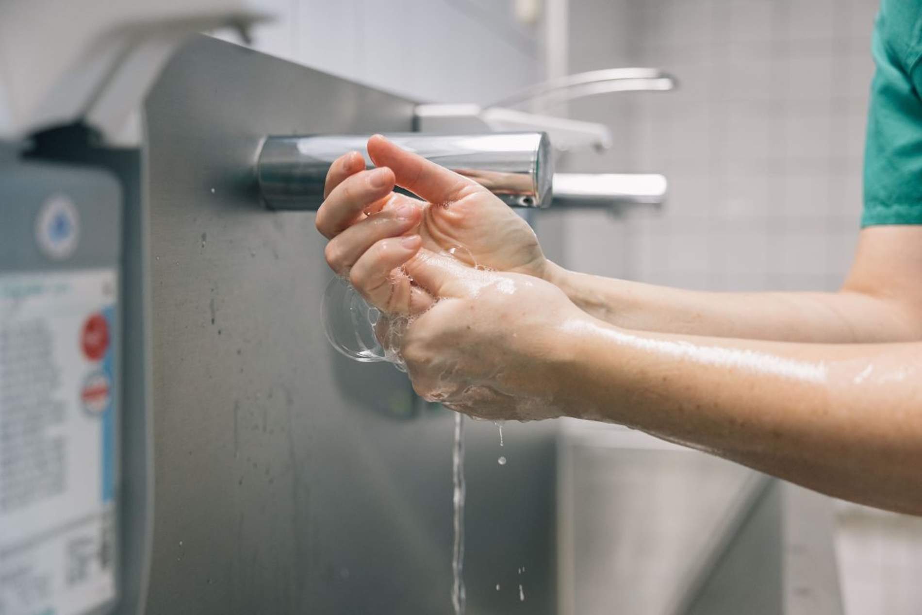 La higiene de manos previene hasta el 50% de las infecciones sanitarias