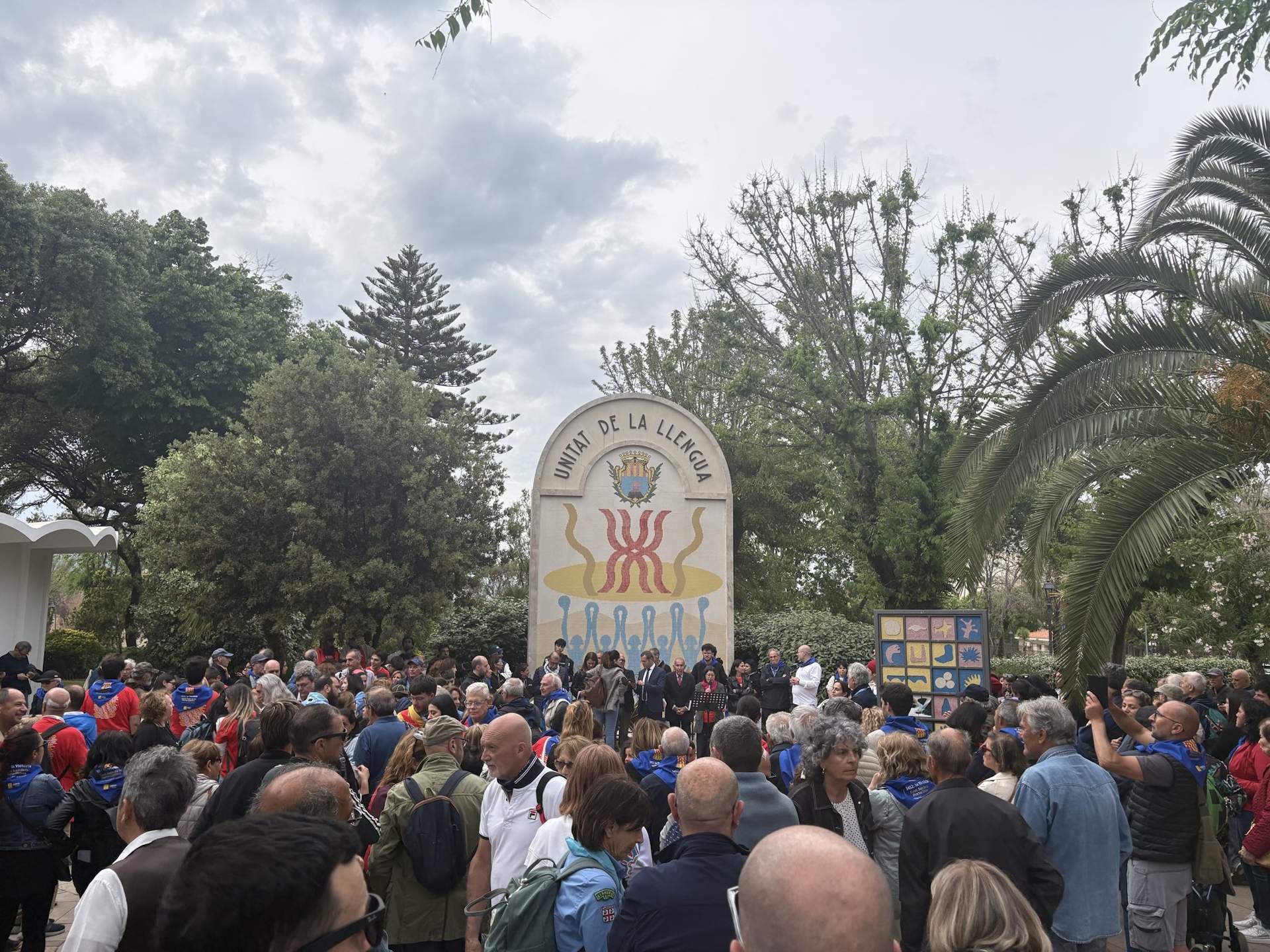 El Correllengua Agermanat culmina a l’Alguer el recorregut històric abans del final a Brussel·les
