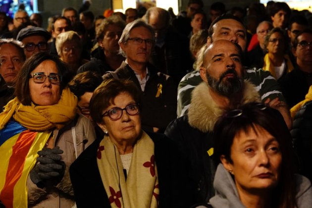 plaça sant jaume presentacio consell republica - roberto lazaro plaça sant jaume presentacio consell republica - roberto lazaro