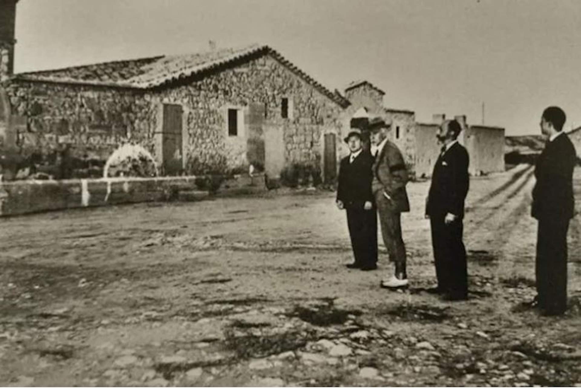 Salvem Cal Macià acusa el propietari de Casa Vallmanya de negar-se a realitzar l’apuntalament urgent